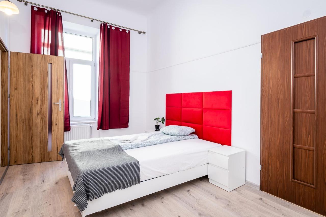 Jm Rooms Lubicz II Krakau Buitenkant foto