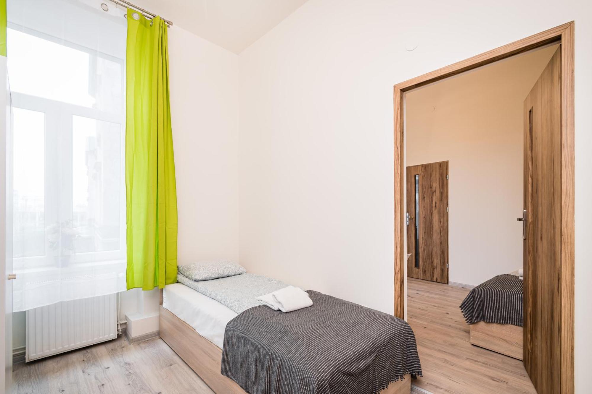 Jm Rooms Lubicz II Krakau Buitenkant foto